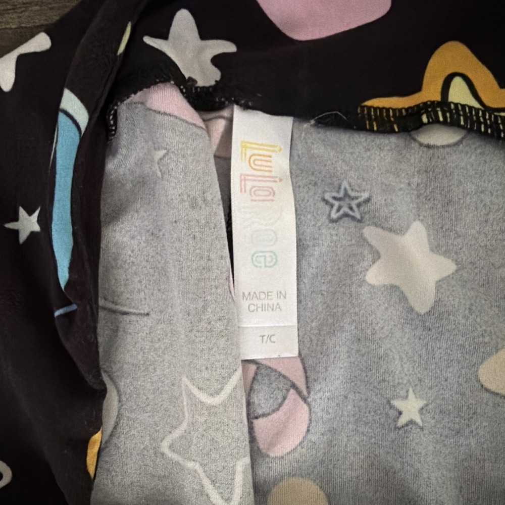 Lot 5 LuLaRoe Tall & Curvy Leggings Floral Geometric Flamingos Stars Hearts EUC - Picture 4 of 12